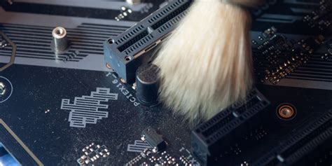 How to Clean Your PC's Motherboard .